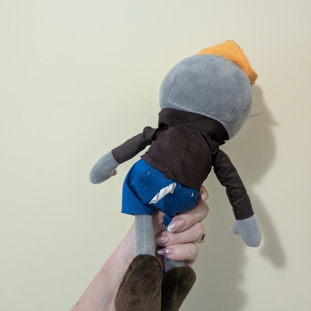 Plants Vs Zombie Plush Zombie Toy with Orange Hat - Picture 4 of 5